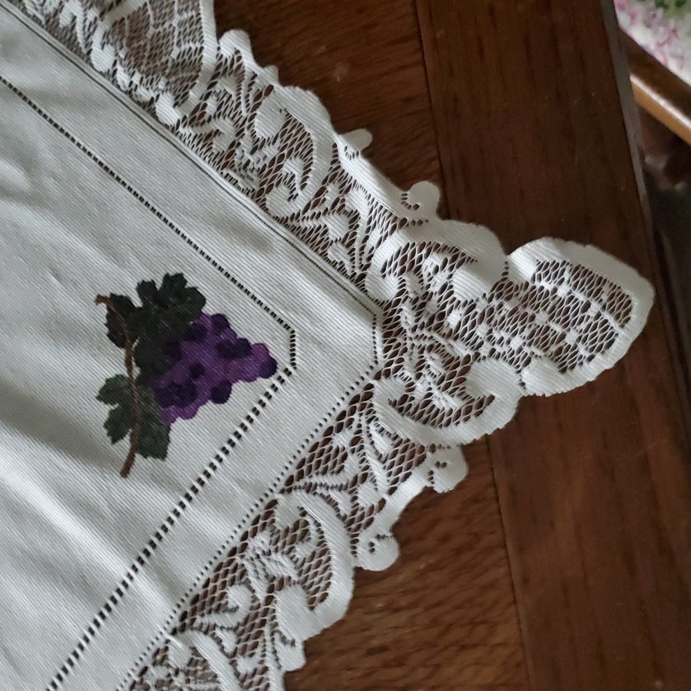 Table doily - Picture 3 of 4